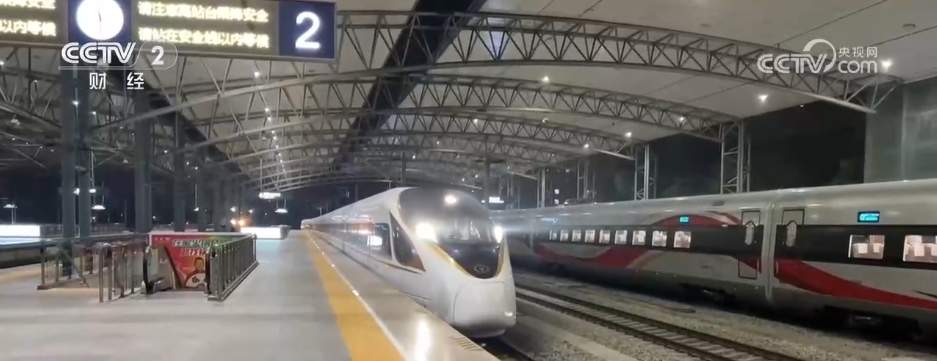 暑期出行需求旺盛 “旅游+铁路”助“燃”各地文旅市场