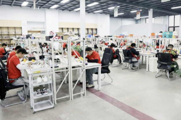 从800万到2000万！以年轻力量领跑潮流定制赛道