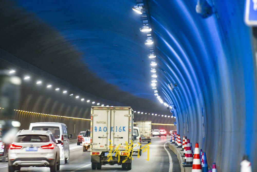 打造绚丽“泉之蓝” 济南二环南路快速路隧道“美颜”提升