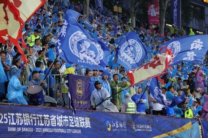 新华视点|拆解现象级话题“苏超”热的底层逻辑