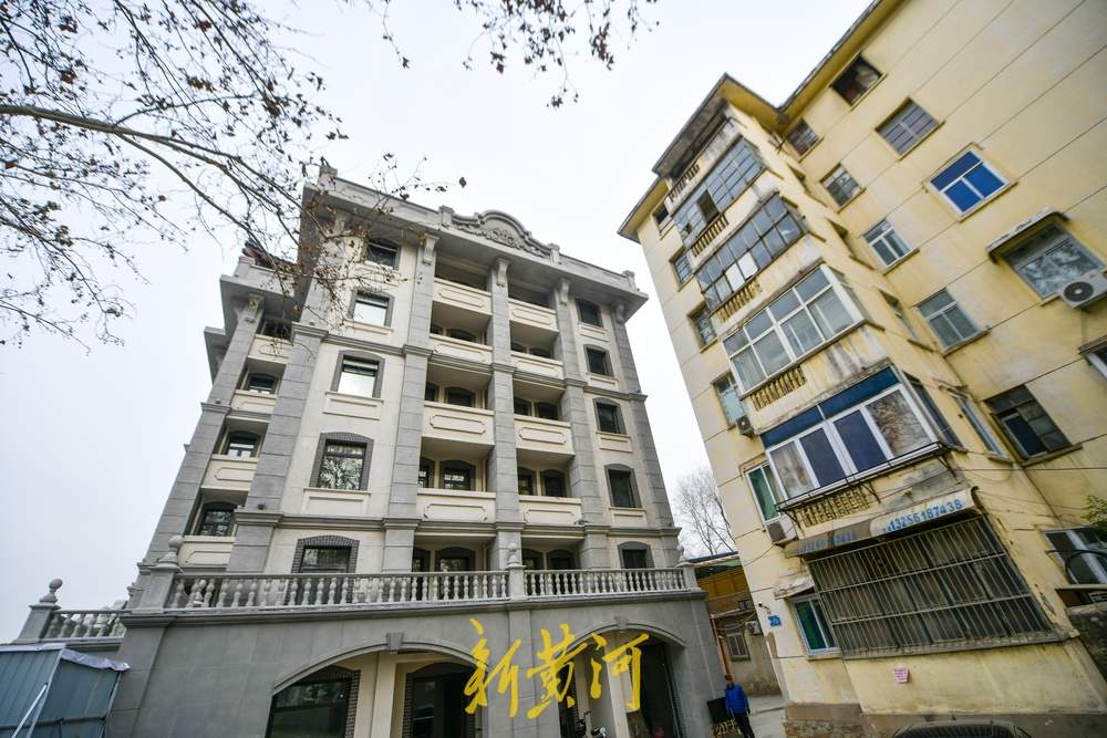 济南老街居民楼穿上复古衣，打造酒店住宿新地标