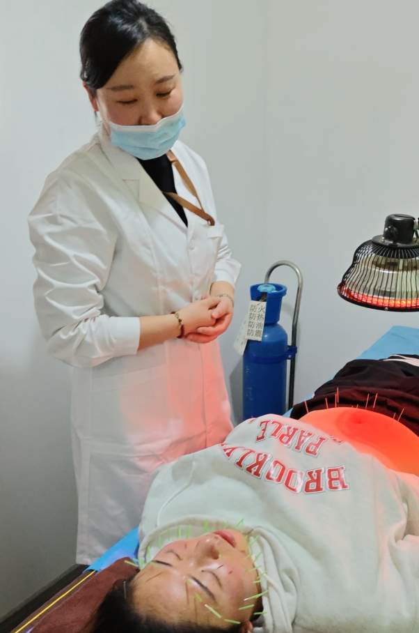 苏州国医堂黄环环医生：美团平台助力，针灸减肥免费试活动获患者盛赞