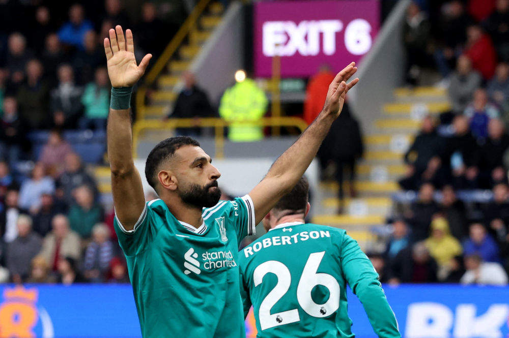 英超综合：曼城大胜曼联 利物浦再献“绝杀”