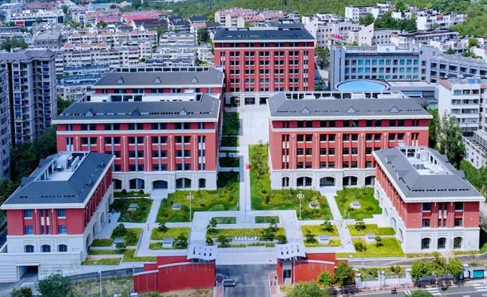 老年人在济南何以学 何以乐？