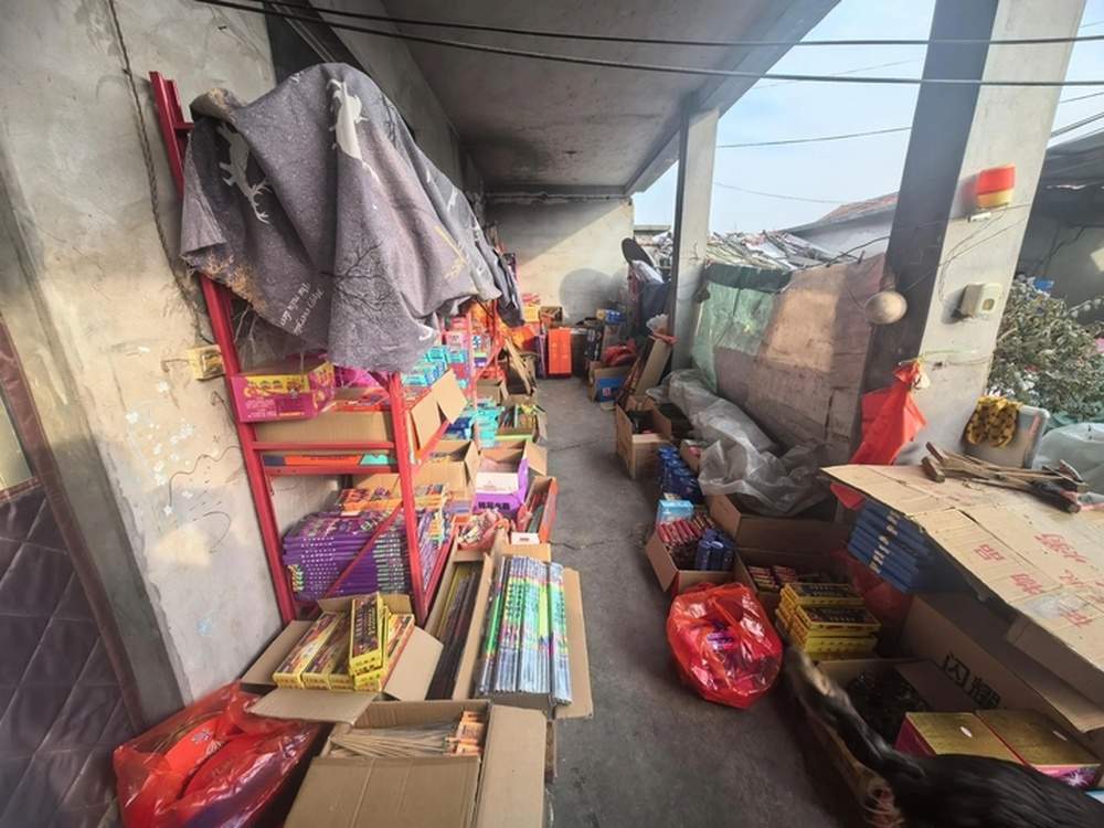 心存侥幸违规卖烟花、放烟花？济南警方出手，多人被拘罚