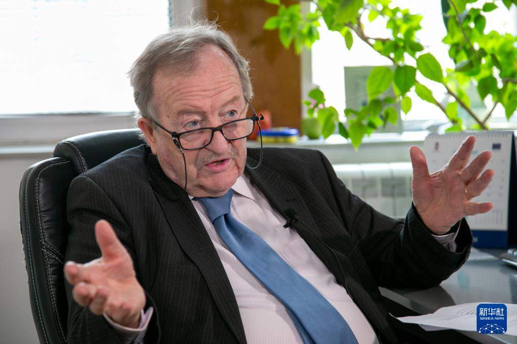 专访｜关注中国两会，借鉴中国经验——访塞尔维亚贝塔通讯社社长迪克利奇