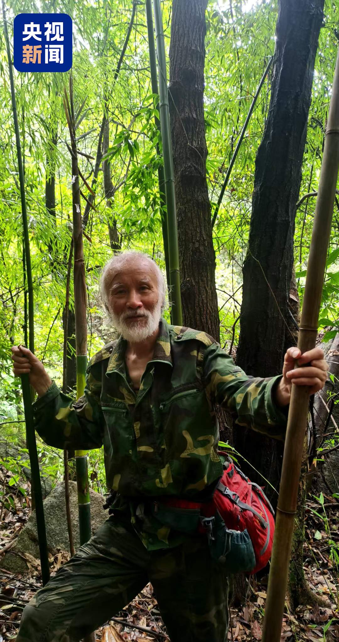 被破坏的珍贵蛇标本，藏着他一生的心血