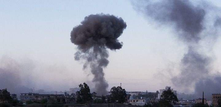 “仅数米” 以军轰炸也门险伤世卫组织总干事