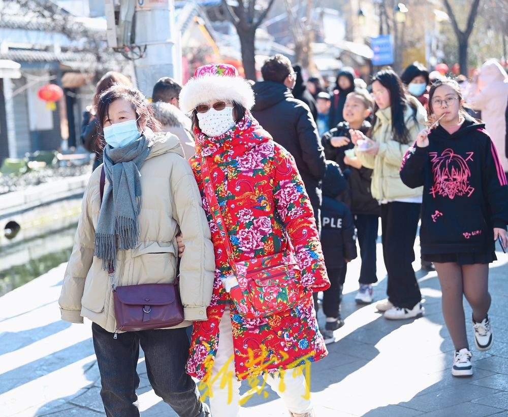 “泉”在济南过大年｜正月初八，百花洲畔游客游玩热情不减