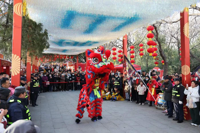 精彩继续,济南这些年味市集热闹不停