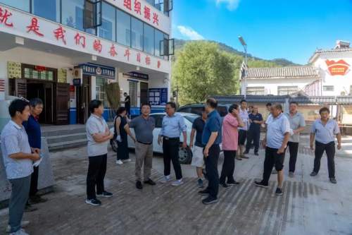 仲景宛西制药：暴雨无情 仲景有爱 光彩行动暖映东坪