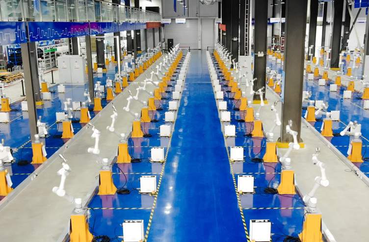 小故事·大战略丨一只机械臂的“七十二变”