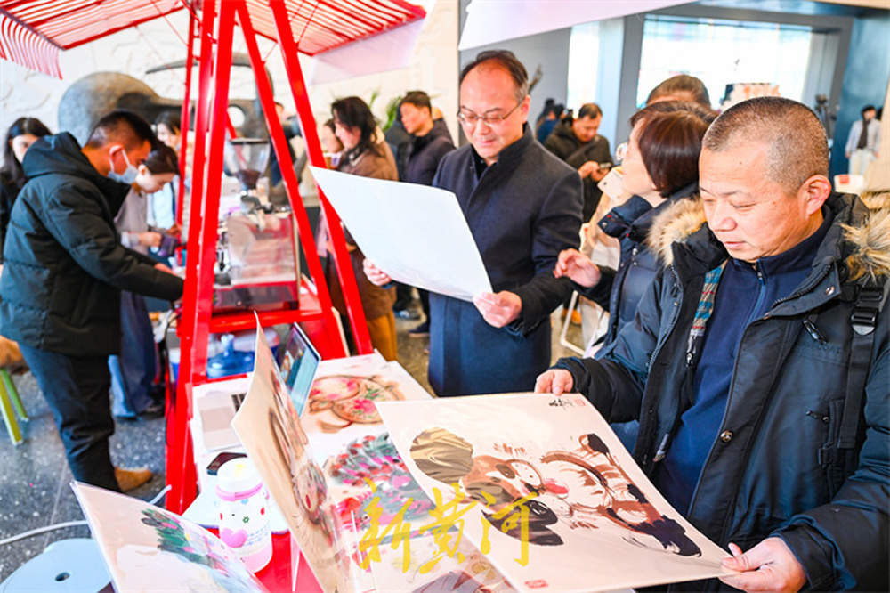 韩美林艺术馆开馆一周年，文创市集推动艺术融入生活