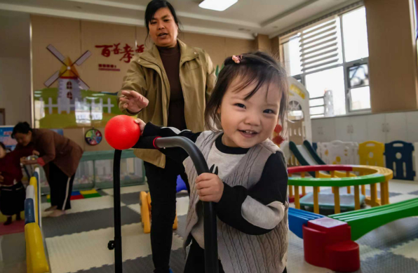 融媒·先锋｜曾经“悬浮”的文化服务，如今“稳稳落地”——庭院深处，书声琅琅