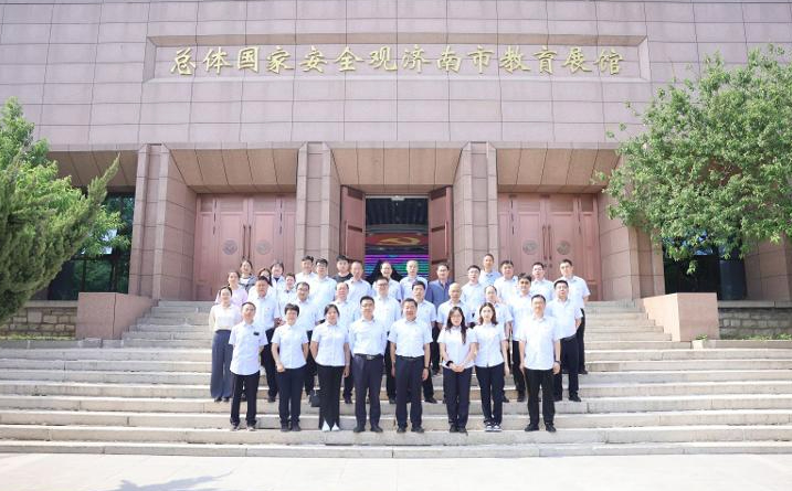 清风正气守底线红色护航筑国安
