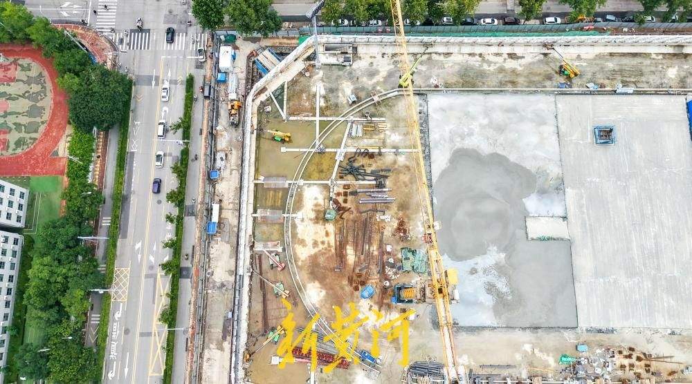 济南槐苑体育文化公园北地块运动场地初现雏形