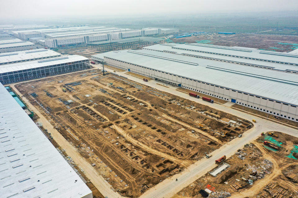 比亚迪济南基地新厂区加快建设，部分新厂房即将启用