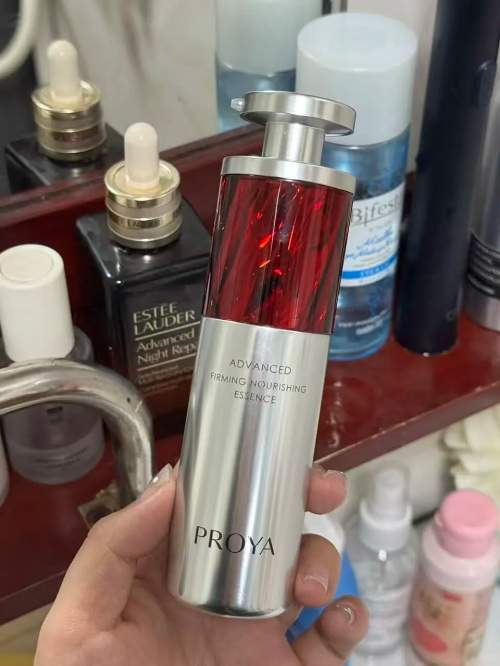 别再问抗老成分选什么好！这篇专为“垮脸”设计，让你从根源解决松弛下垂