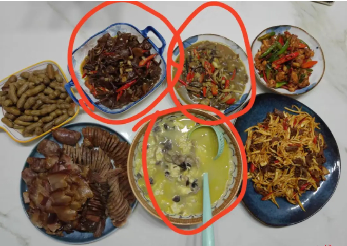 一晚吐8次！网友在龙泉山捡野菌吃进急诊 看到小人了吗？