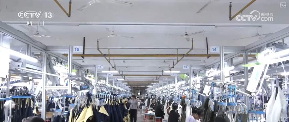 6亿件、超500亿元！生产车间里“嗒嗒”声奏响产业发展活力新节拍