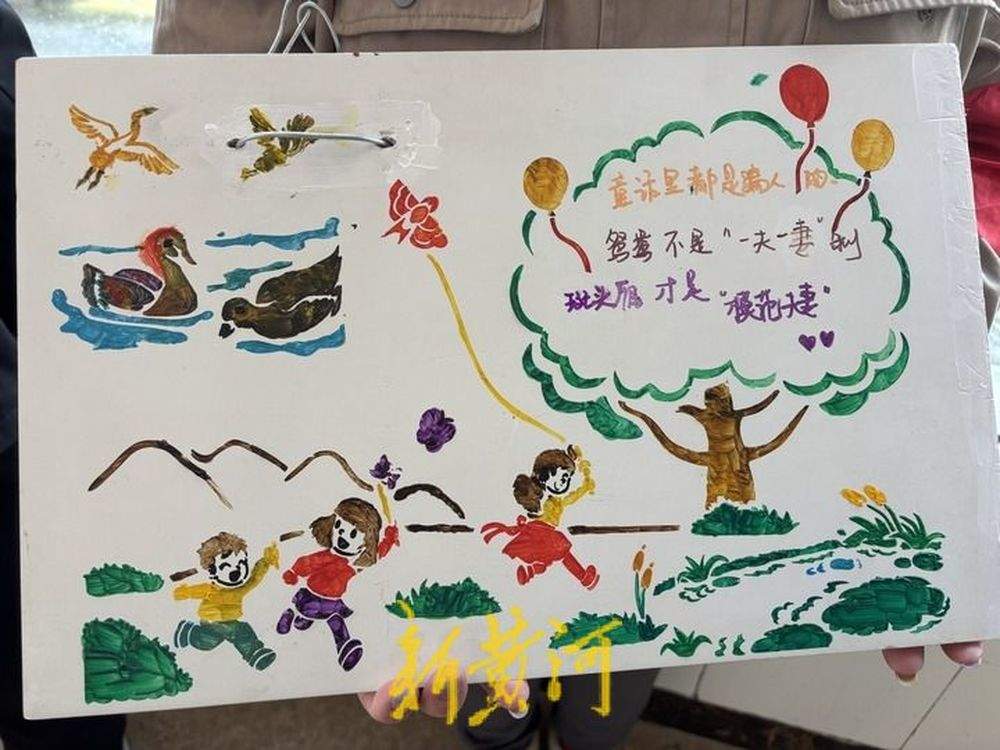 90后动物园饲养员赵亮：“像爱护家人一样爱护鸟儿”