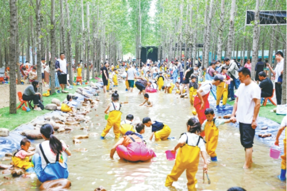 一年四季 泉在济南丨起步区再添“遛娃”乐园