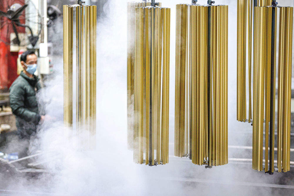 无数微小创新涌现，点亮一个壮阔未来——代表委员眼中的未来产业