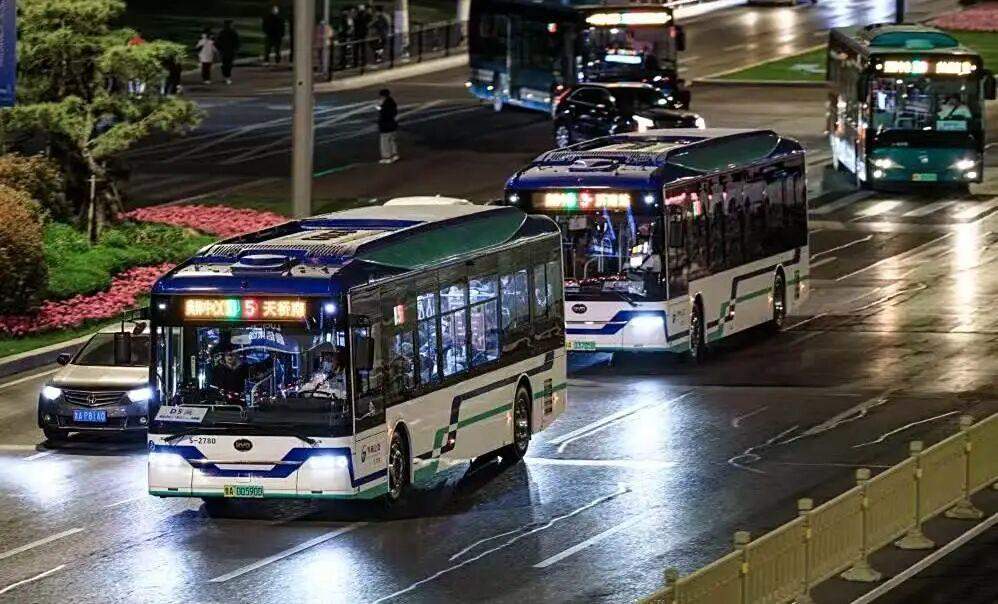 济南交警发布演出活动交通出行安全提示