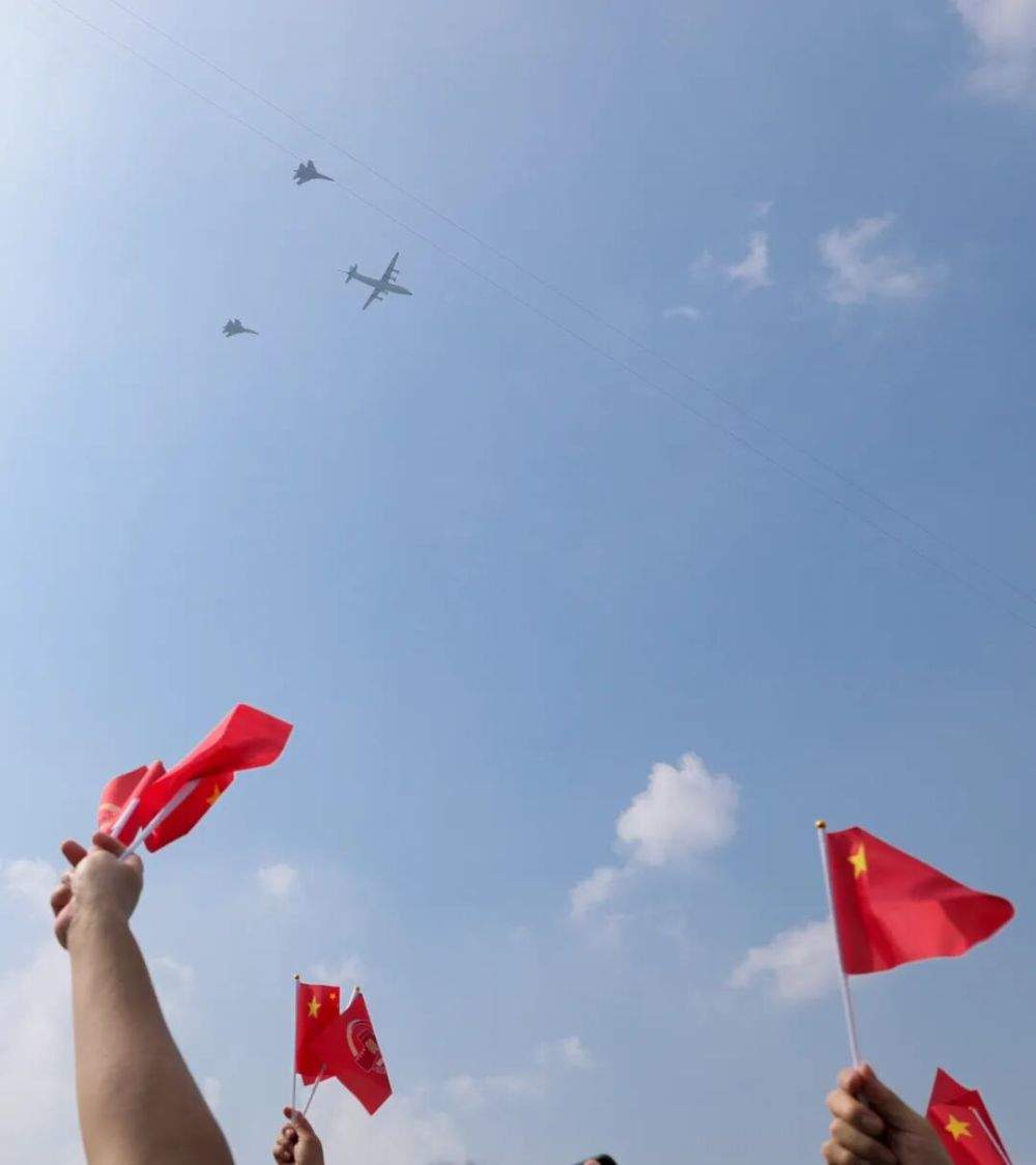 安全感爆棚！我们的战机来了！