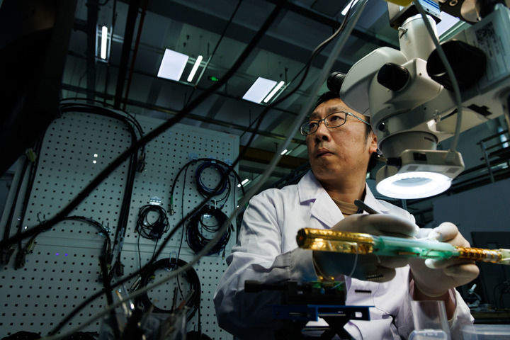 幸福都是奋斗出来的——深入学习习近平总书记关于奋斗精神的重要论述系列述评之一