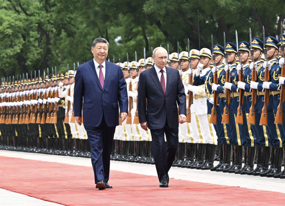 习近平同俄罗斯总统普京会谈