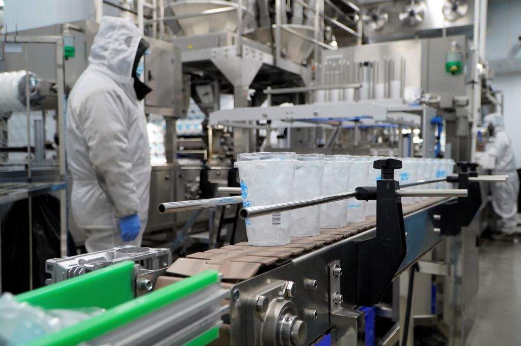 一杯冰为何卖得比水还贵？