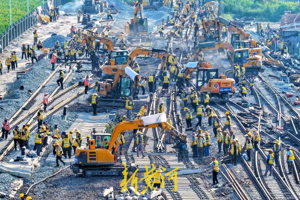 为期5天，泰肥铁路扩能改造启动全线集中封锁施工