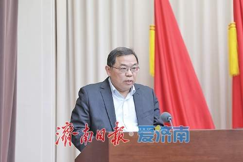 扩大服务消费激发省会经济发展活力 市政协十五届常委会第十九次会议发言摘登