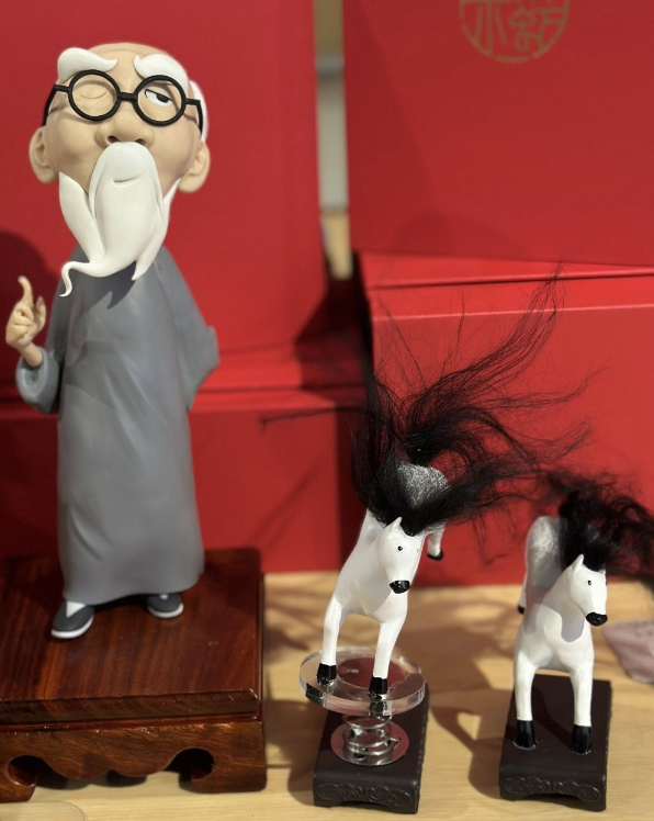 从齐白石的奔马到“马彪彪”：一匹“没梳头”的小马火了