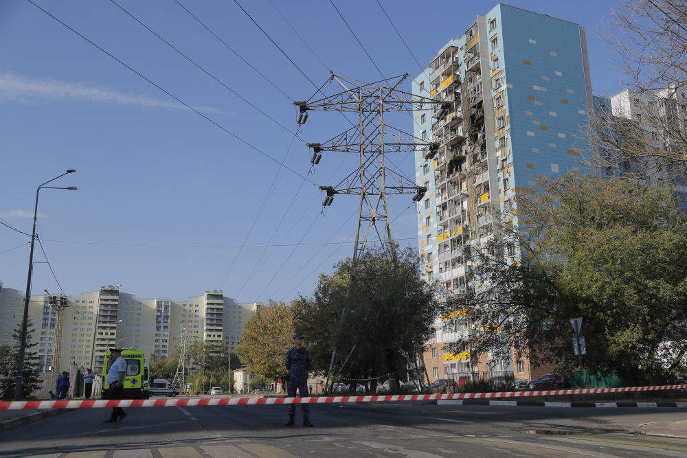 2025，关注这个世界的六个问号