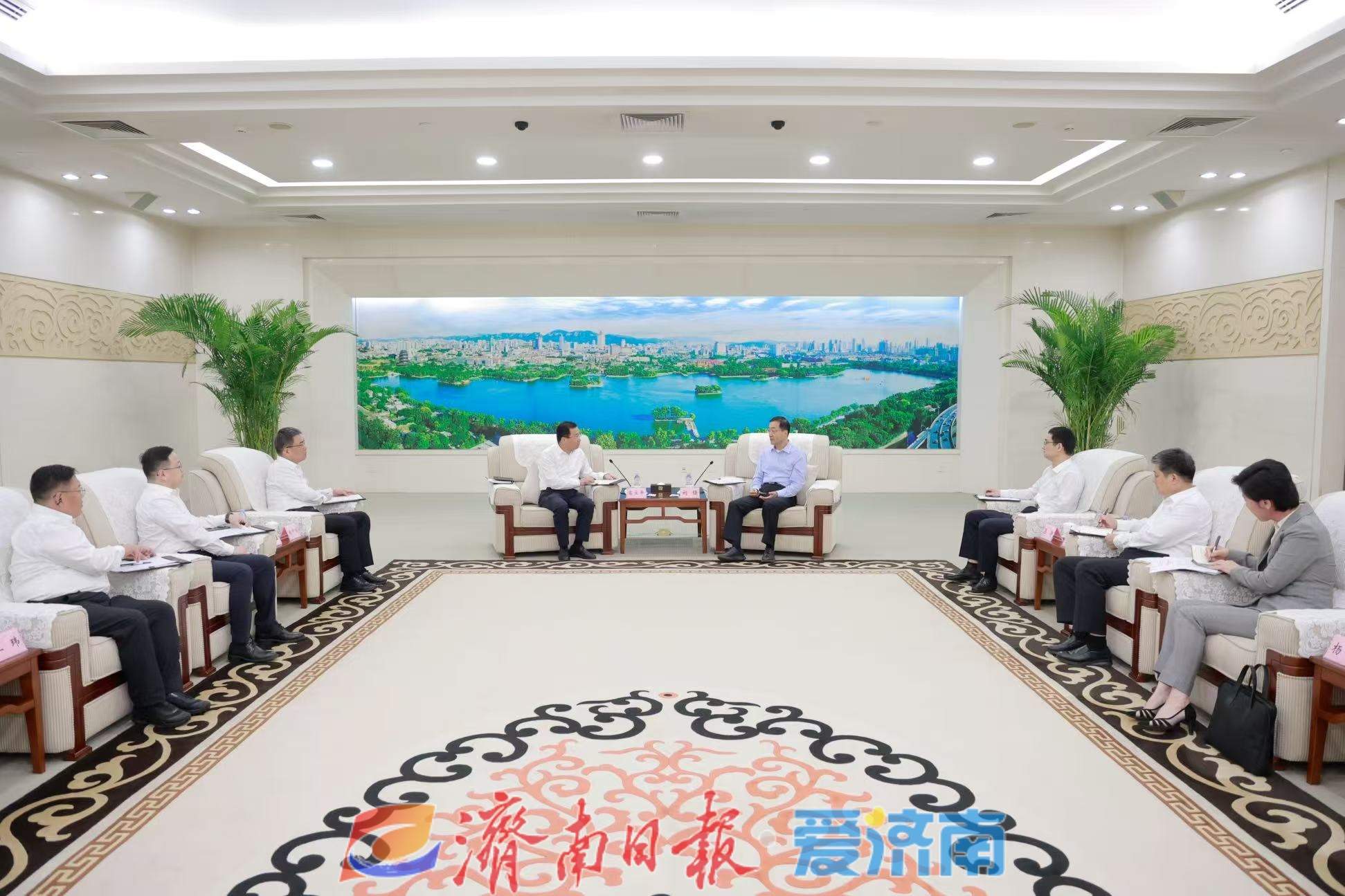 济南市人民政府和山东省港口集团签署战略合作协议 刘强会见高立平并见证签约