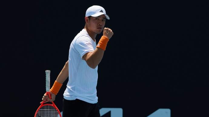 吴易昺3比1战胜纳尔迪 晋级澳网次轮