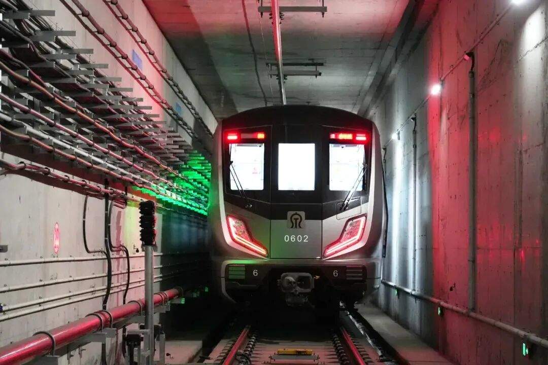 济南地铁6号线“破局”，一条线改写一座城，年底多条线路齐发