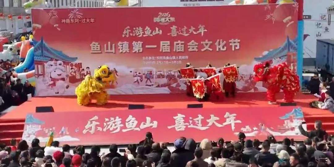 新春走基层丨车马盈门 年俗正青春