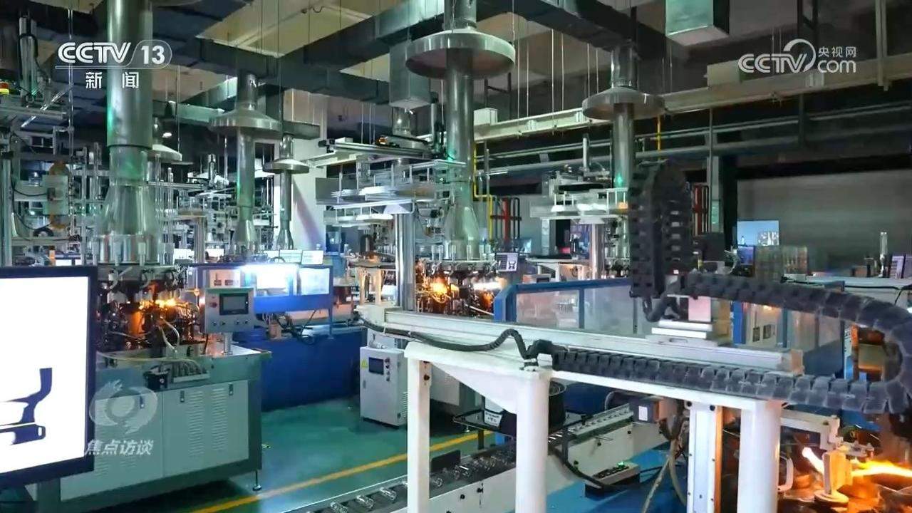 焦点访谈|从产业到民生 “十五五”规划勾勒中国发展新图景