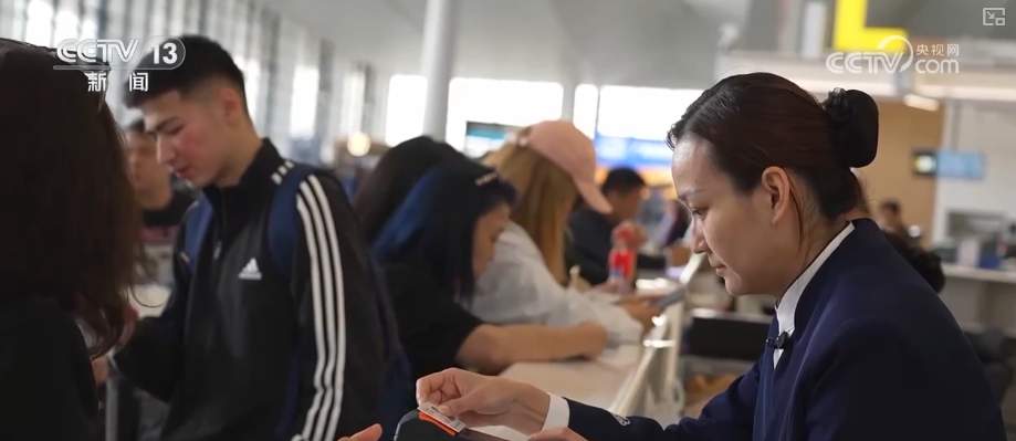 暖心、便民、智慧、精细……多样化服务保障百姓乐享假期顺畅出行