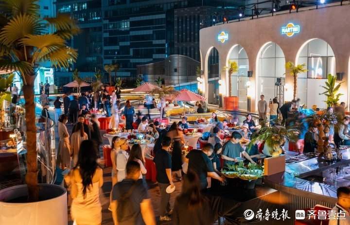 泉城商业年末盘点：新朋友频现，品牌首店成流量新引擎