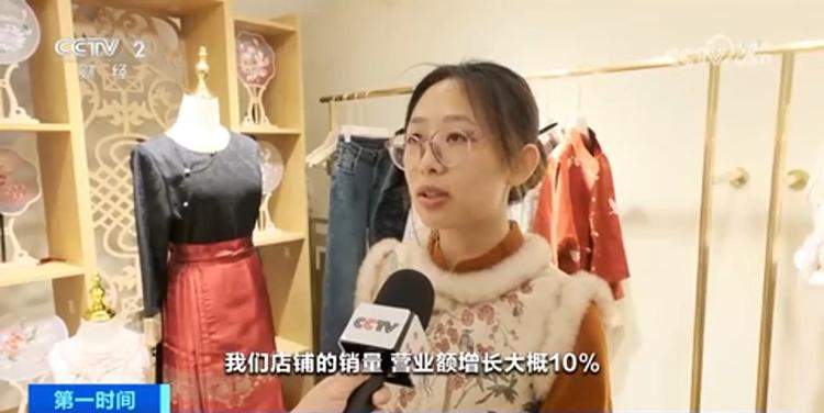 穿旗袍、住老洋房……入境游优惠再升级外国游客体验地道年味