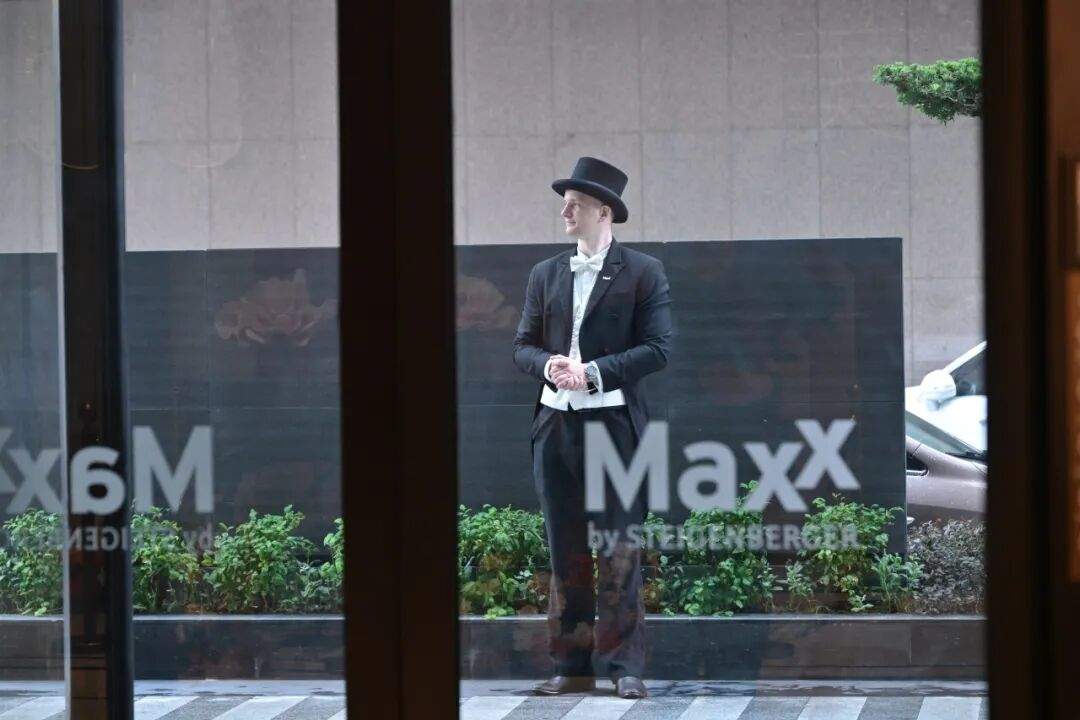 2026，美仑美奂开始“收割”高端酒店的牌桌