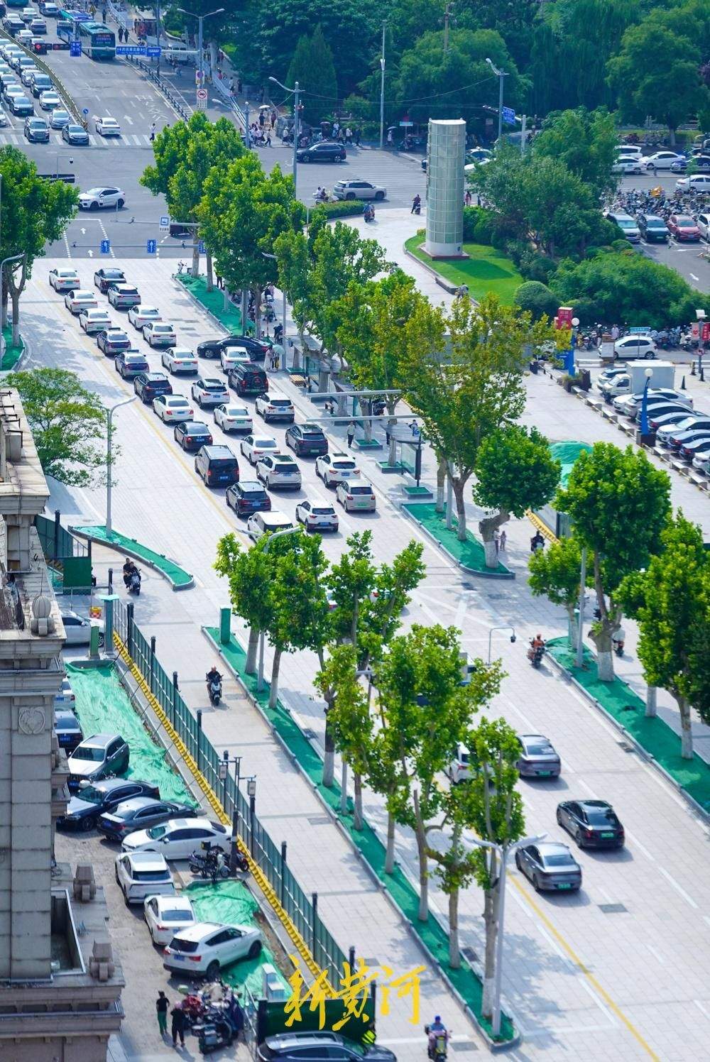 济南：泉城路西段机动车道今日通车 全线恢复双向通行