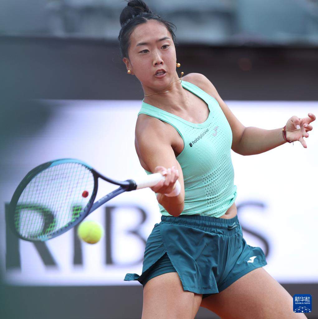 网球——WTA1000罗马站：张帅止步首轮