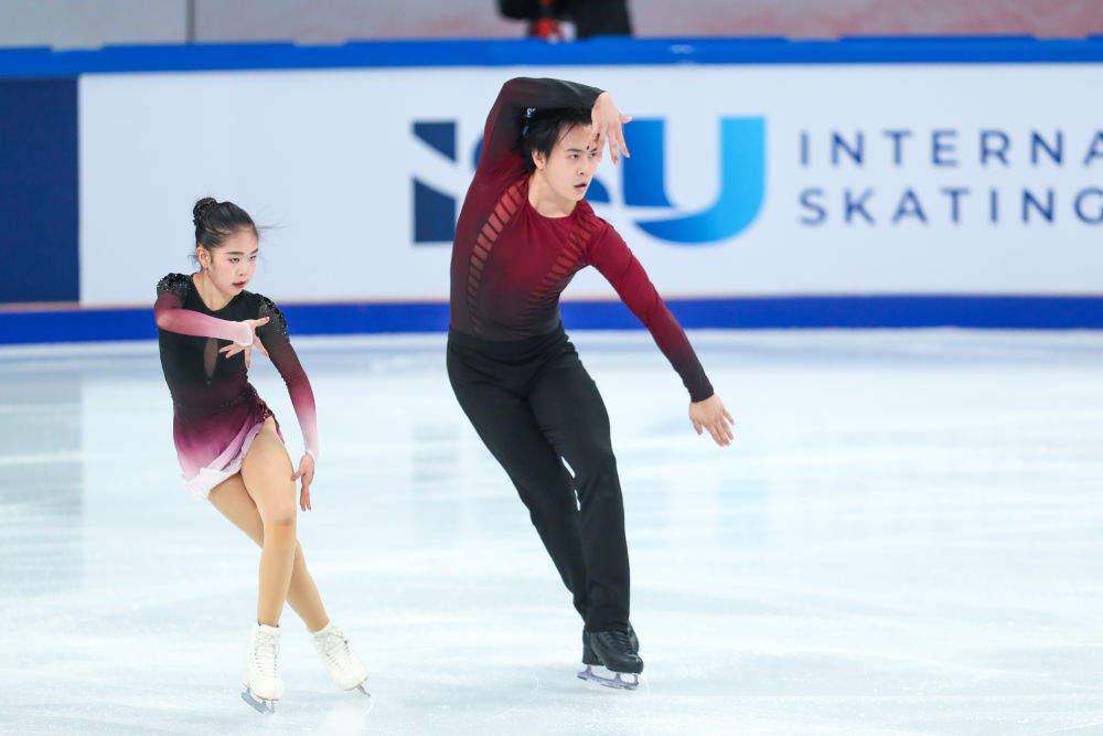 花滑中国杯:隋/韩复出首秀短节目第三