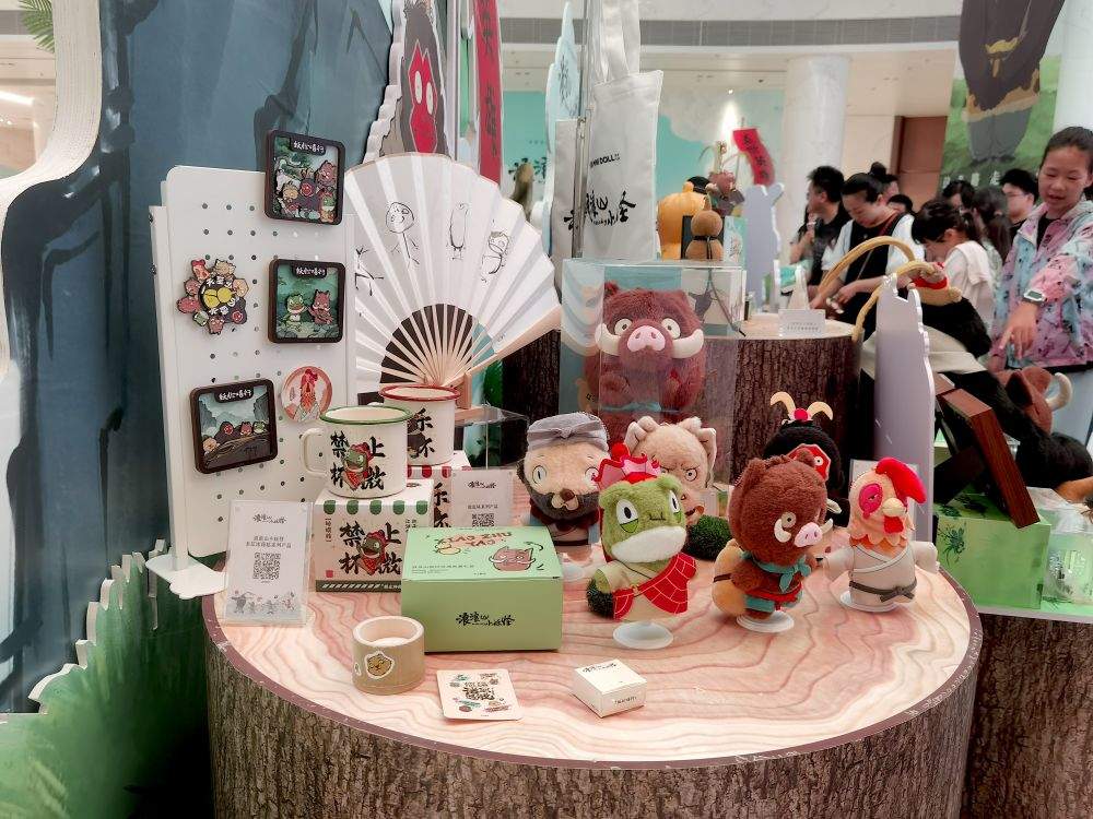“电影＋”点燃暑期文旅消费热潮