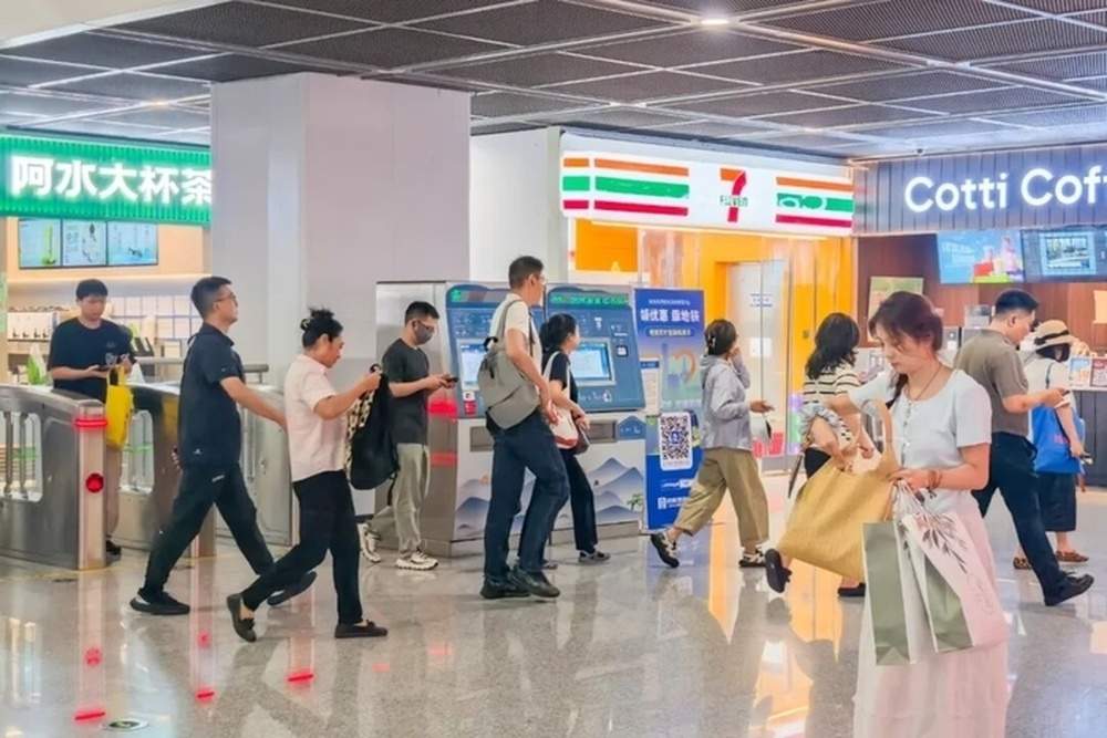 从“赶路”到“留步”：济南地铁4号线把烟火揉进通勤时光
